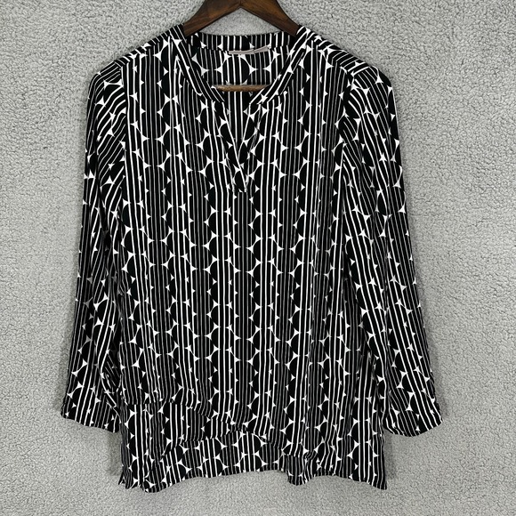 Chico's Blouse 0 Black White Geometric Print‎ Career Office Retro Graphic Top - Picture 1 of 7